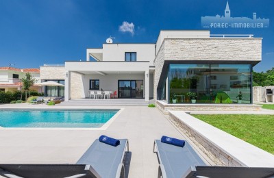 Modern villa with stunning sea view, just 1.5 km from the center of Porec