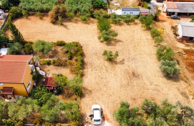 Three building plots with preliminary designs for villas with swimming pools