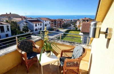 Zentrum von Porec, freistehende Villa mit Pool, 800 m vom Meer