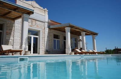 Impressive villa in the interior of Istria