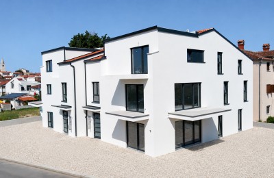 Modern three-bedroom apartment in the attic of a building, 800 m from the sea - under construction