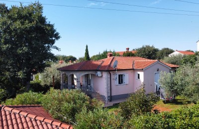 Furnished one-story house in a quiet location near Vrsar