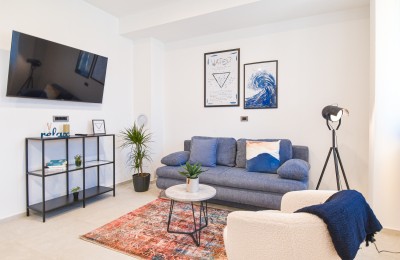 Newly renovated apartment with two bedrooms, only 3 km from the sea