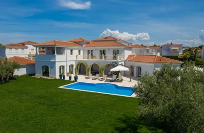 Exclusive villa of modern design with a beautiful view of the sea, near Porec