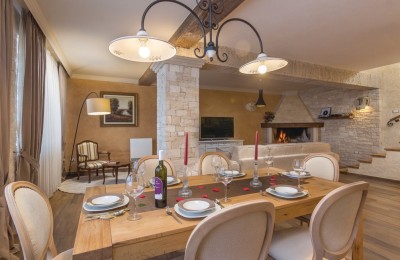 Porec, beautiful terraced house with sauna and jacuzzi, close to the city center